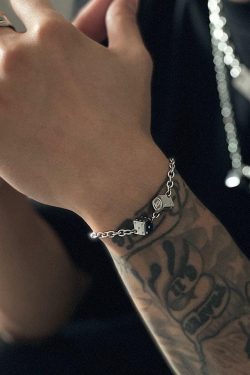 SAZ Double Dice Bracelet - Y2K Grunge, 90s Retro, Pastel Goth, Y2K Party & Club Outfits