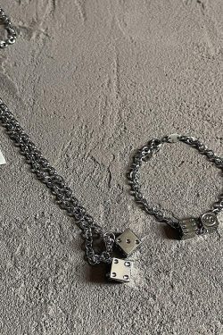 SAZ Double Dice Bracelet - Y2K Grunge, 90s Retro, Pastel Goth, Y2K Party & Club Outfits