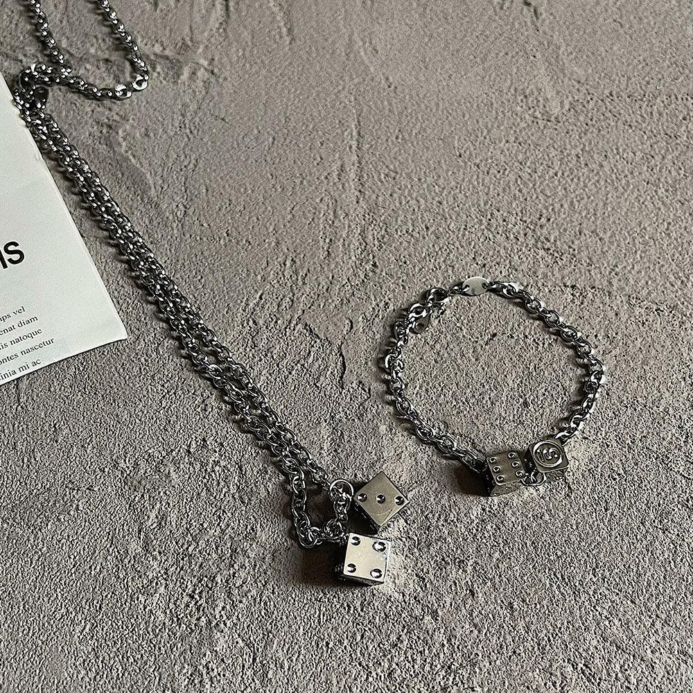 SAZ Double Dice Bracelet - Y2K Grunge, 90s Retro, Pastel Goth, Y2K Party & Club Outfits