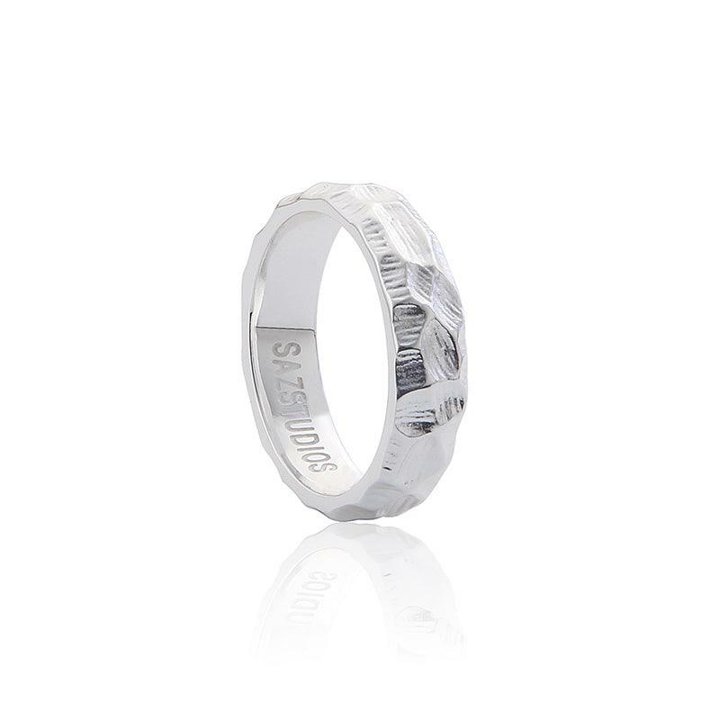 SAZ Regolith Ring: Y2K Summer & 90s Grunge Fashion, Retro Y2K Outfits, Gothic Y2K Style