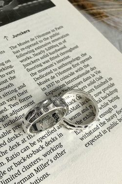 SAZ Regolith Ring: Y2K Summer & 90s Grunge Fashion, Retro Y2K Outfits, Gothic Y2K Style