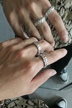 SAZ Regolith Ring: Y2K Summer & 90s Grunge Fashion, Retro Y2K Outfits, Gothic Y2K Style