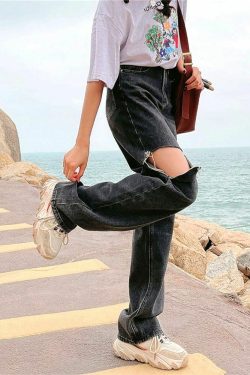 So Ripped! Y2K Grunge Loose Jeans - 90s Fashion, Retro Style, Summer Y2K Outfits