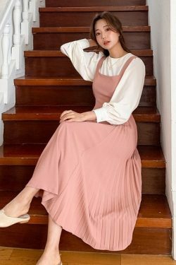Sophie Squared Dress - Y2K Summer Grunge Outfit, 90s Retro Style, Pastel Goth, Y2K Party Look