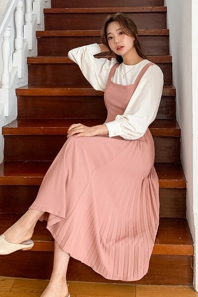 Sophie Squared Dress - Y2K Summer Grunge Outfit, 90s Retro Style, Pastel Goth, Y2K Party Look