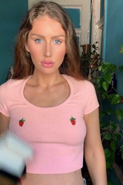 Strawberry Crop Top - Y2K Summer Outfit, 90s Fashion, Grunge, Retro Style, Y2K Party & Club Out