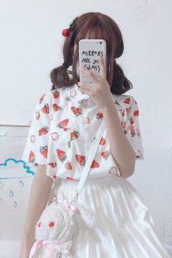 Strawberry Print Shirt - Y2K Summer Outfit, 90s Fashion, Grunge, Retro Style, Baby Tees Y2K