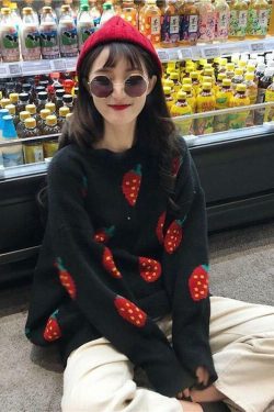 Strawberry Sweater - Y2K Summer Grunge, 90s Retro, Pastel Goth, Y2K Club & Party Outfits