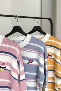 Sweet Tooth Sweaters: Y2K Summer & 90s Grunge Outfits, Retro Y2K Fashion for Women