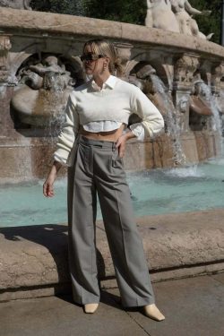 Taliah Crop Sweater - Y2K Summer Grunge, 90s Retro, Pastel Goth, Y2K Party & Club Out