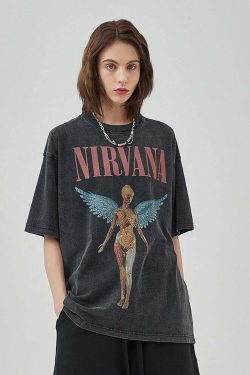Vintage 90s Grunge Oversize Tee - Y2K Summer Outfit, Retro Style, Y2K Club & Party Fashion
