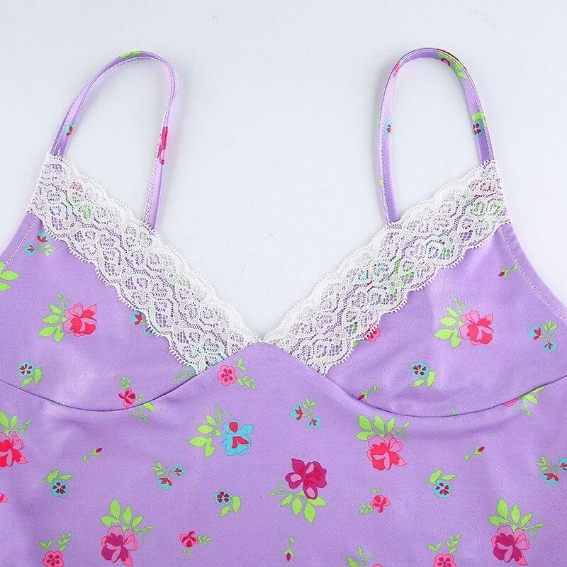 Vintage Lace Crop Top - Y2K Summer, 90s Grunge, Retro Style, Pastel Goth, Y2K Party Outfit