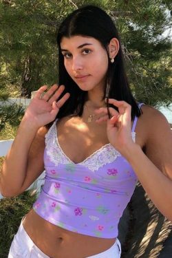 Vintage Lace Crop Top - Y2K Summer, 90s Grunge, Retro Style, Pastel Goth, Y2K Party Outfit