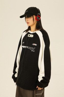 Vintage Y2K Crewneck Sweatshirt - 90s Grunge, Retro Style, Pastel Goth, Summer & Party Outfits