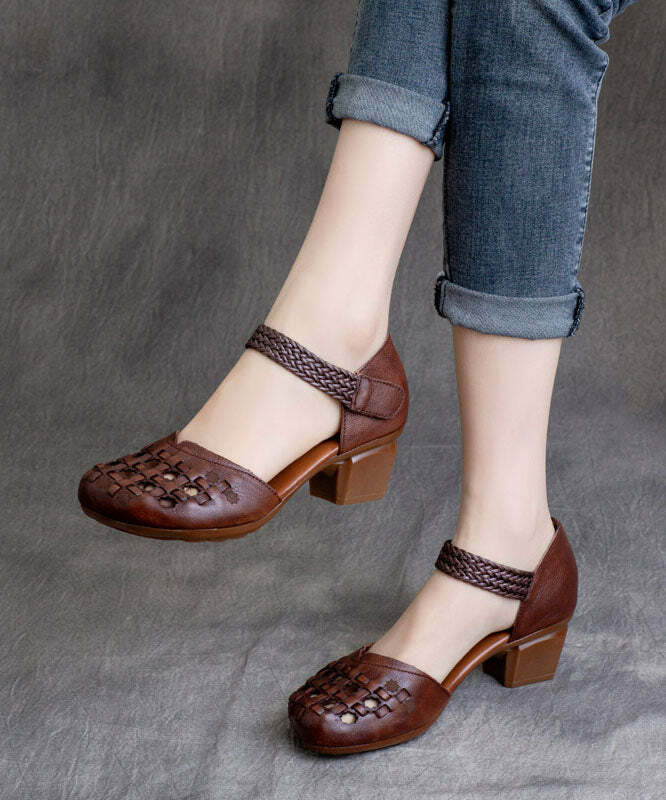 Vintage Y2K Grunge Brown Cowhide Leather Chunky Heel Sandals with Buckle Strap and Hollow Out Design