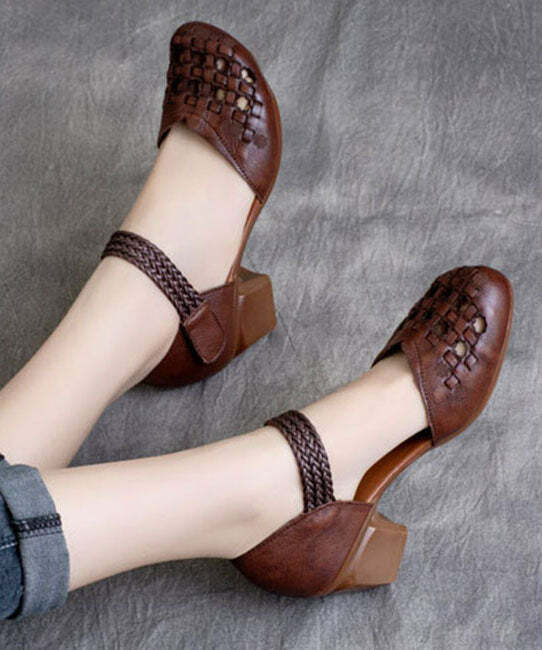 Vintage Y2K Grunge Brown Cowhide Leather Chunky Heel Sandals with Buckle Strap and Hollow Out Design