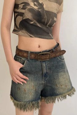 Vintage Y2K Leather Belt - Perfect for 90s Grunge, Retro, and Summer Y2K Outfits