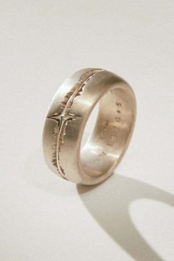 VSCH Doji Ring: Y2K Summer & 90s Grunge Fashion - Perfect for Retro, Club, and Party Outfits
