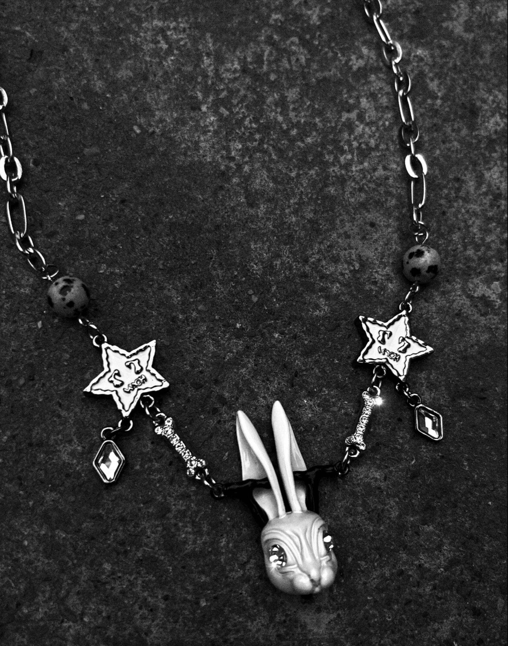VSCH Lucky Rabbit Necklace - Y2K Grunge, 90s Retro, Pastel Goth, Summer Y2K Fashion Accessory