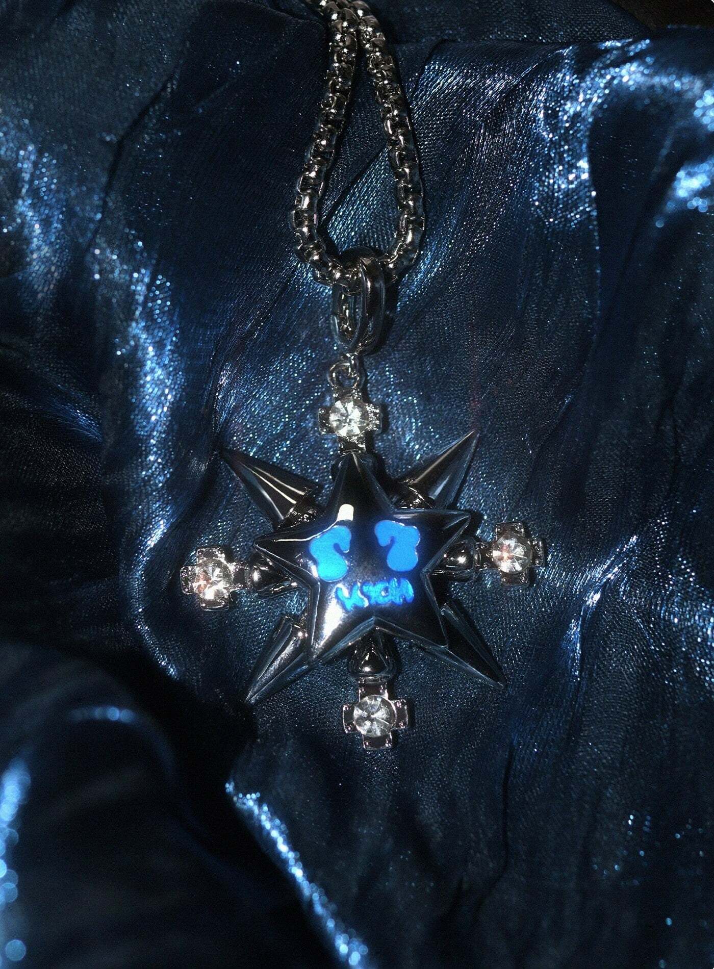 VSCH Lucky Star Necklace - Y2K Summer, 90s Grunge, Retro Goth, Popstar, and Party Outfits