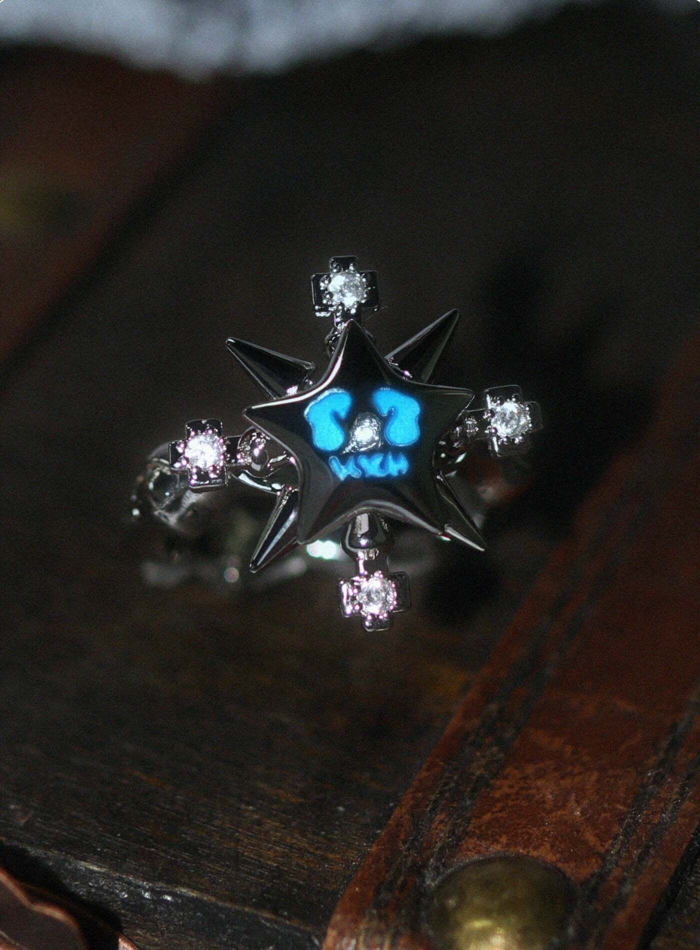 VSCH Lucky Star Spin Ring - Y2K & 90s Fashion, Grunge, Retro, Pastel Goth, Hip Hop, Party Out
