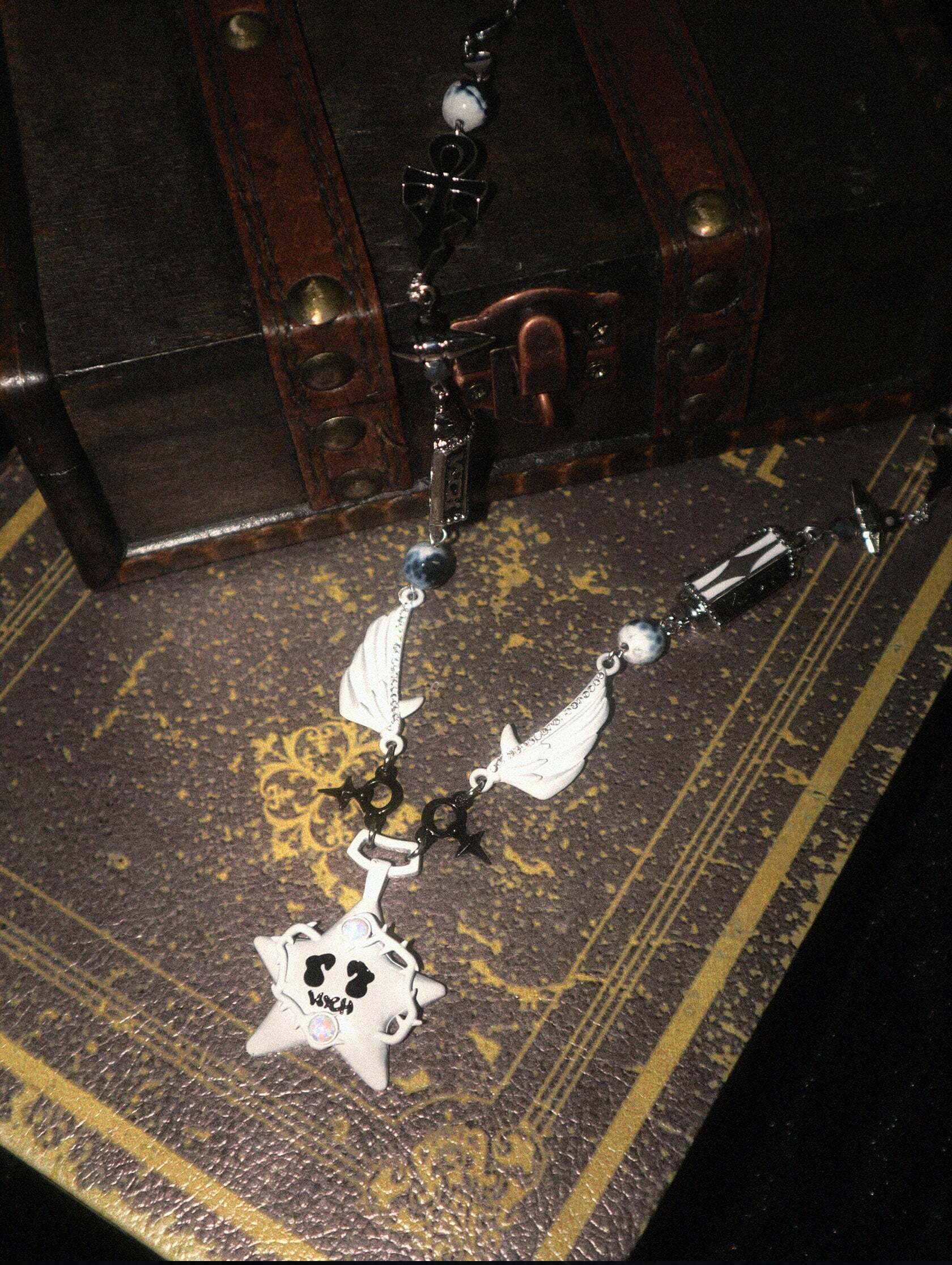 VSCH Thorn Star Necklace - Y2K Grunge, 90s Retro, Gothic Y2K, Y2K Party, Y2K