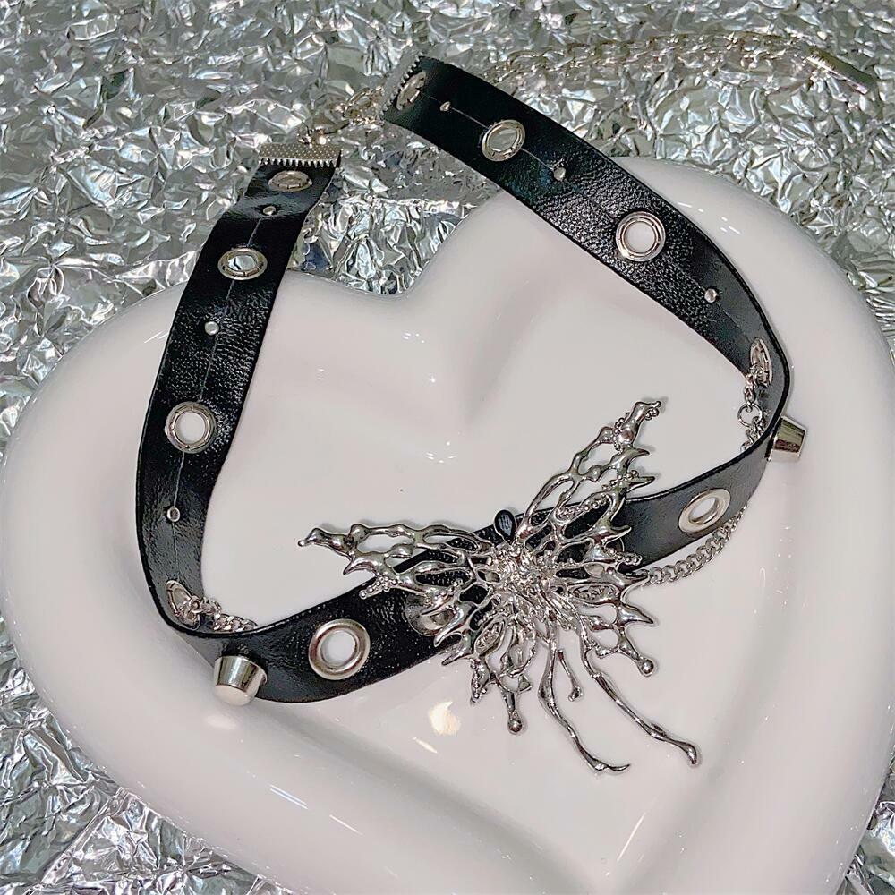 Webcore Y2K Dark Grunge Butterfly Choker - 90s Fashion, Y2K Summer Outfits, Gothic Y2K Style