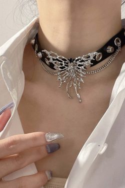 Webcore Y2K Dark Grunge Butterfly Choker - 90s Fashion, Y2K Summer Outfits, Gothic Y2K Style