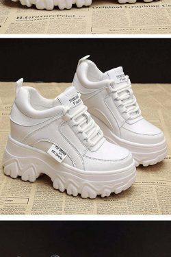 Y2Egirl Beige Platform Sneakers - Y2K Summer, 90s Grunge, Retro Hip Hop, Y2K Party Outfits
