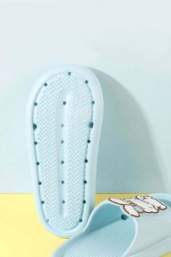 Y2K & 90s Fashion: Pochacco, My Melody & Cinnamoroll EVA Slippers - MINISO x SANRIO
