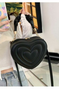 Y2K Aesthetic Retro Vintage Heart Shoulder Bag - 90s Grunge, Y2K Summer, Pastel Goth