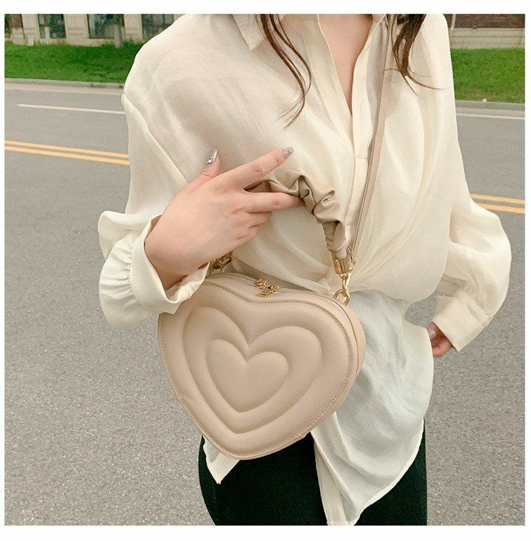Y2K Aesthetic Retro Vintage Heart Shoulder Bag - 90s Grunge, Y2K Summer, Pastel Goth