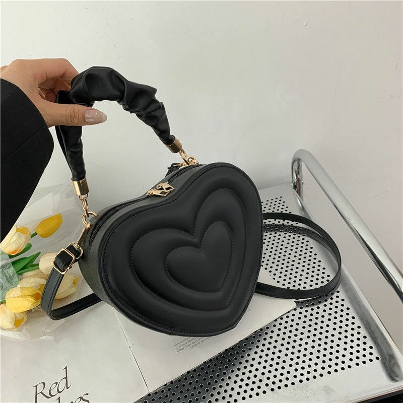 Y2K Aesthetic Retro Vintage Heart Shoulder Bag - 90s Grunge, Y2K Summer, Pastel Goth