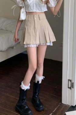 Y2K Beige Pleated Skirt with Lace Trim - Retro 90s Grunge, Summer, and Party Outfits
