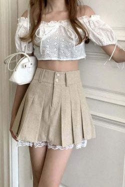 Y2K Beige Pleated Skirt with Lace Trim - Retro 90s Grunge, Summer, and Party Outfits
