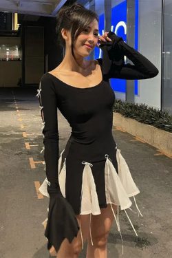 Y2K Black Pleated Mini Dress - 90s Grunge, Retro Summer Outfit, Y2K Party & Club Fashion