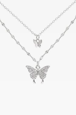 Y2K Butterfly Pendant Necklace - Retro 90s Grunge, Pastel Goth, and Summer Y2K Fashion Accessory