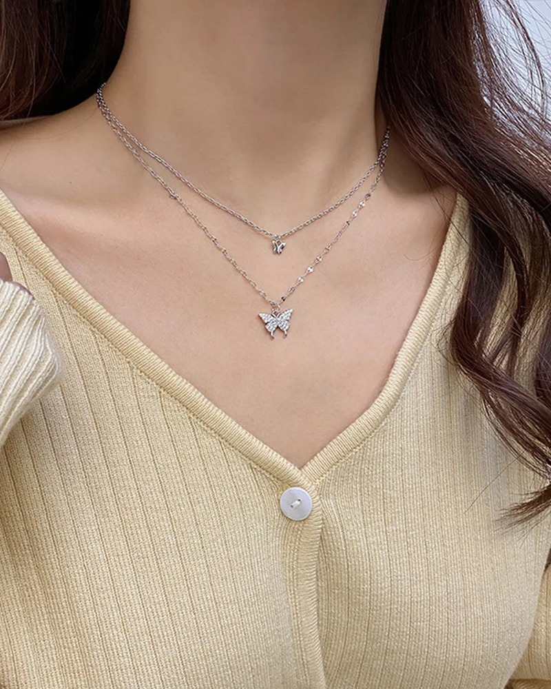 Y2K Butterfly Pendant Necklace - Retro 90s Grunge, Pastel Goth, and Summer Y2K Fashion Accessory