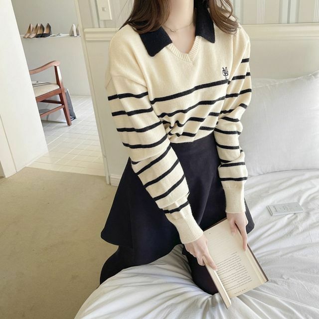 Y2K Collared Striped Sweater - Retro 90s Grunge, Summer Outfits, Popstar & Party Fashion