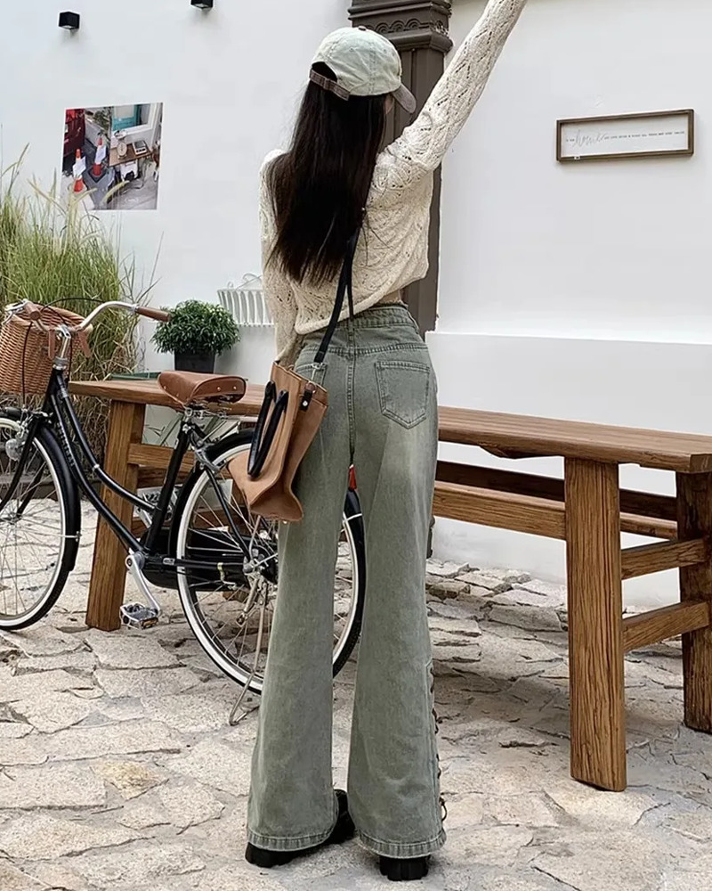 Y2K Flare Jeans - Retro 90s Grunge, Summer Outfits, Popstar & Club Fashion, Pastel Goth Style