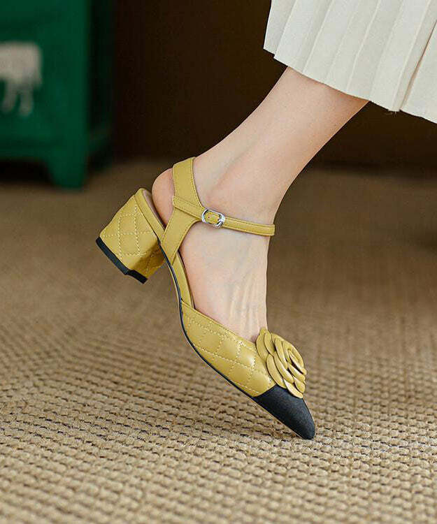 Y2K Floral Buckle Strap Chunky Sandals - Retro 90s Grunge Cowhide Leather in Yellow