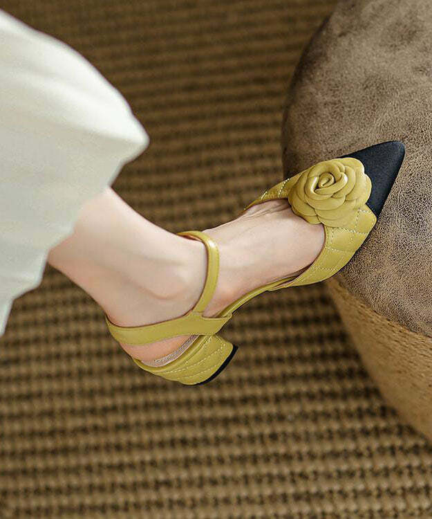 Y2K Floral Buckle Strap Chunky Sandals - Retro 90s Grunge Cowhide Leather in Yellow