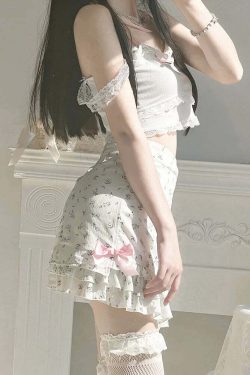 Y2K Floral Ruffle Mini Skirt - 90s Grunge, Retro Summer Outfit, Pastel Goth, Y2K Party Look