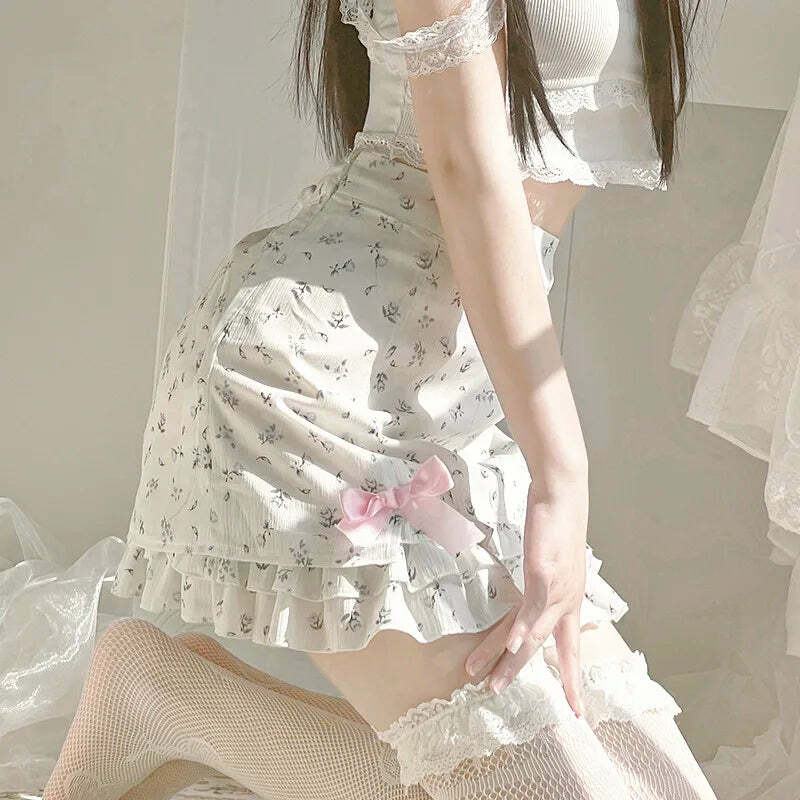 Y2K Floral Ruffle Mini Skirt - 90s Grunge, Retro Summer Outfit, Pastel Goth, Y2K Party Look