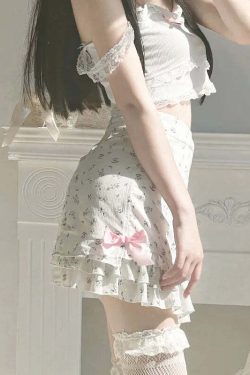 Y2K Floral Ruffle Mini Skirt - 90s Grunge, Retro Summer Outfit, Pastel Goth, Y2K Party Look