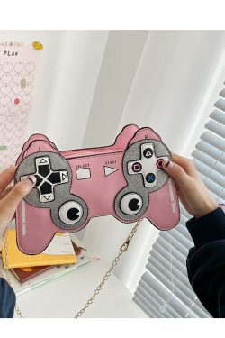 Y2K Gamer Girl Game Controller Purse - Retro 90s Grunge Fashion, Y2K Party & Club Outfit Accessory
