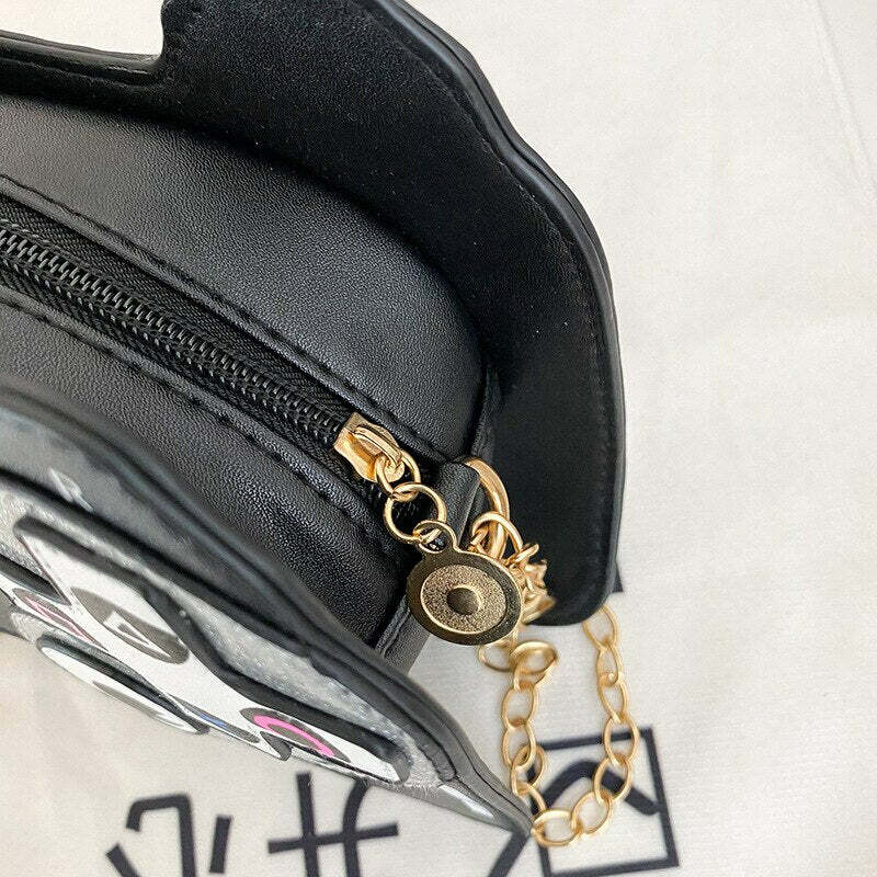 Y2K Gamer Girl Game Controller Purse - Retro 90s Grunge Fashion, Y2K Party & Club Outfit Accessory
