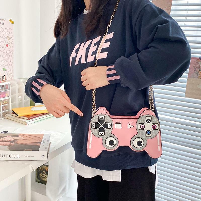 Y2K Gamer Girl Game Controller Purse - Retro 90s Grunge Fashion, Y2K Party & Club Outfit Accessory