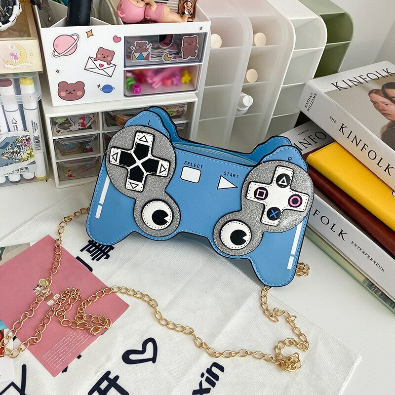 Y2K Gamer Girl Game Controller Purse - Retro 90s Grunge Fashion, Y2K Party & Club Outfit Accessory
