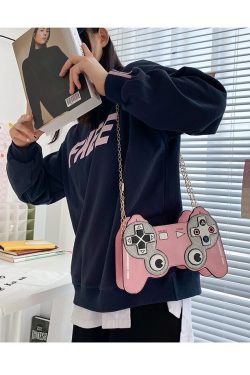 Y2K Gamer Girl Game Controller Purse - Retro 90s Grunge Fashion, Y2K Party & Club Outfit Accessory
